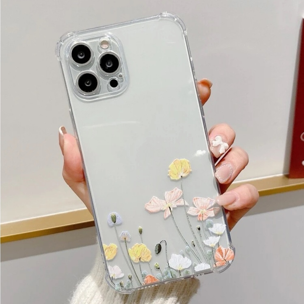⚠️Clearance iPhone 15/Pro/Pro Max Floral Phone Case - Picture 1 of 4